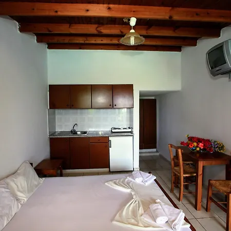 Anatoli Apart-hotel 3*