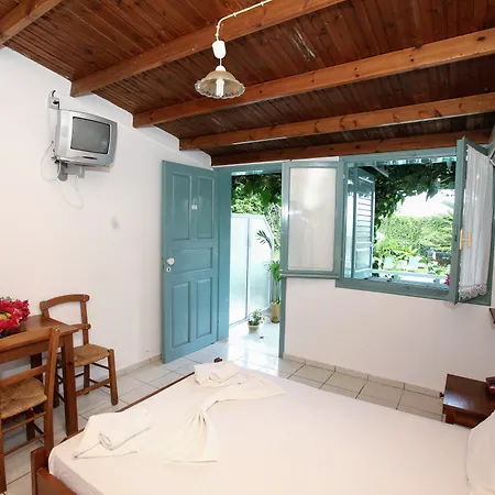 Apart-hotel Anatoli