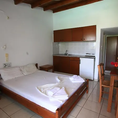 Apart-hotel Anatoli 3*