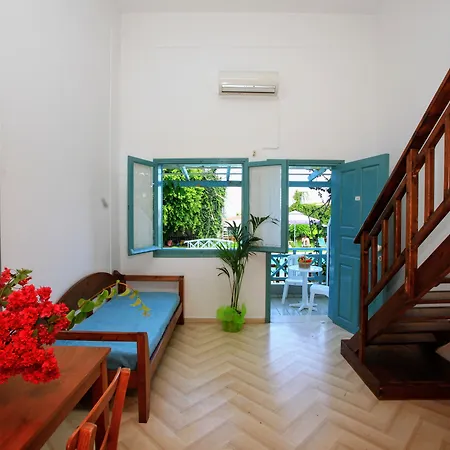 Anatoli Lejlighedshotel 3*