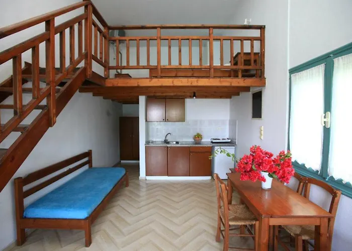 Anatoli Limenas Chersonisou