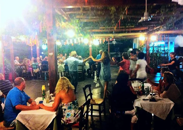 Aparthotel Anatoli 3*