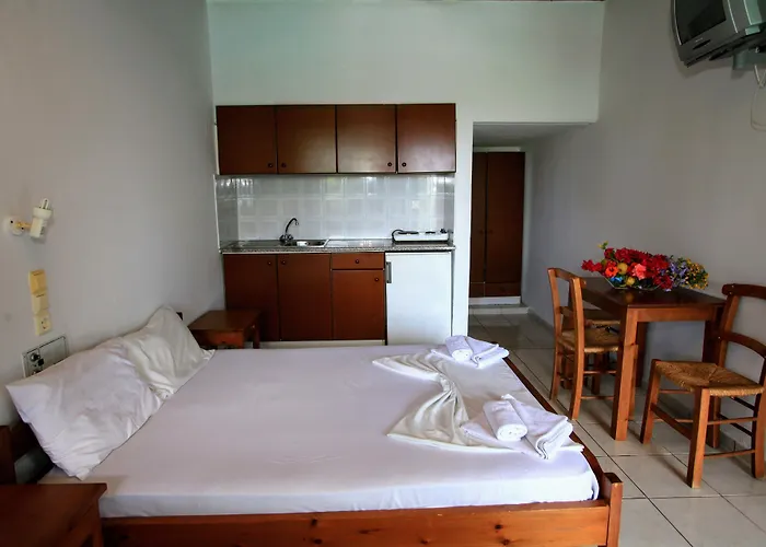 Anatoli Hersonissos (Crete)